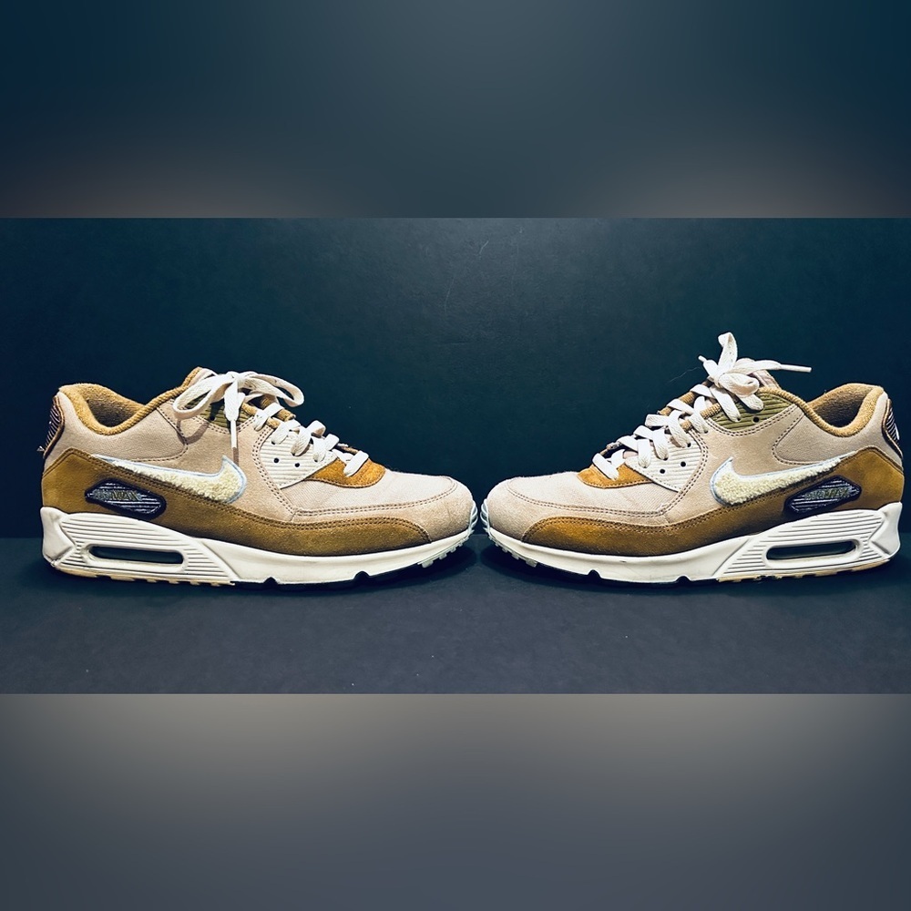 Nike Air Max 90 Premium SE Varsity, in Muted Bronze. Men’s Size 10.5 - Picture 2 of 10